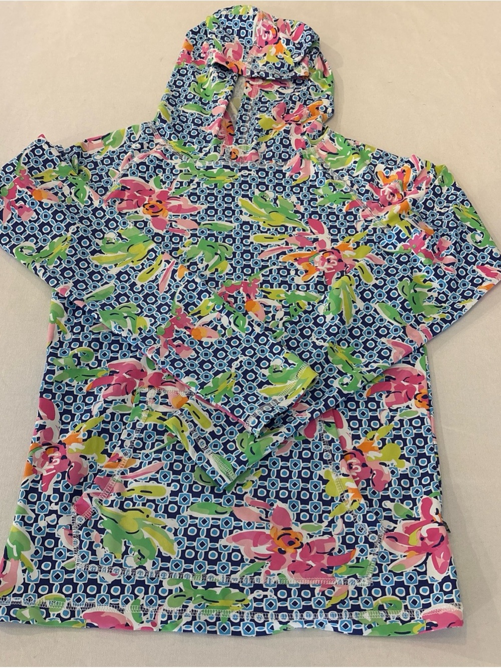 Banana Boat Multicolor Floral UPF 50+ Long Sleeve pullover hoodie. Medium